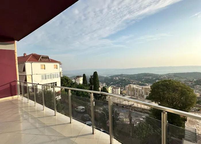 Freske 3* Krujë