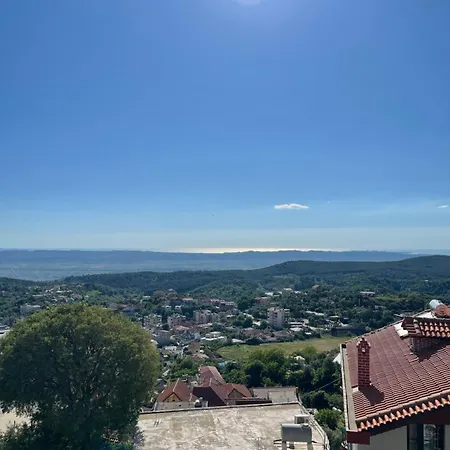 Freske Pensjonat Krujë