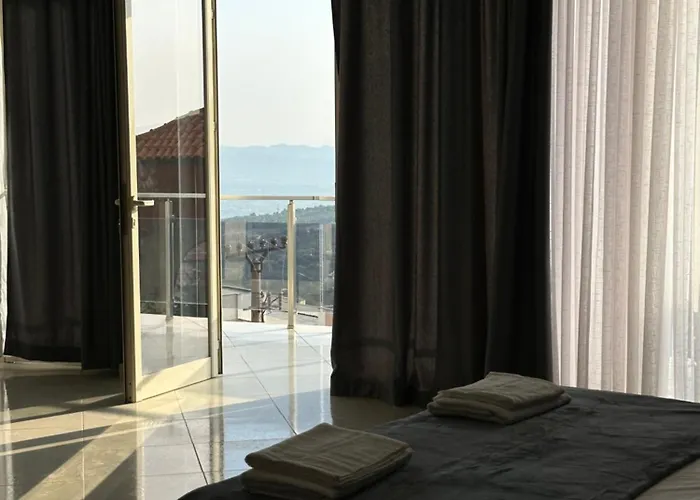 Freske Pensjonat Krujë